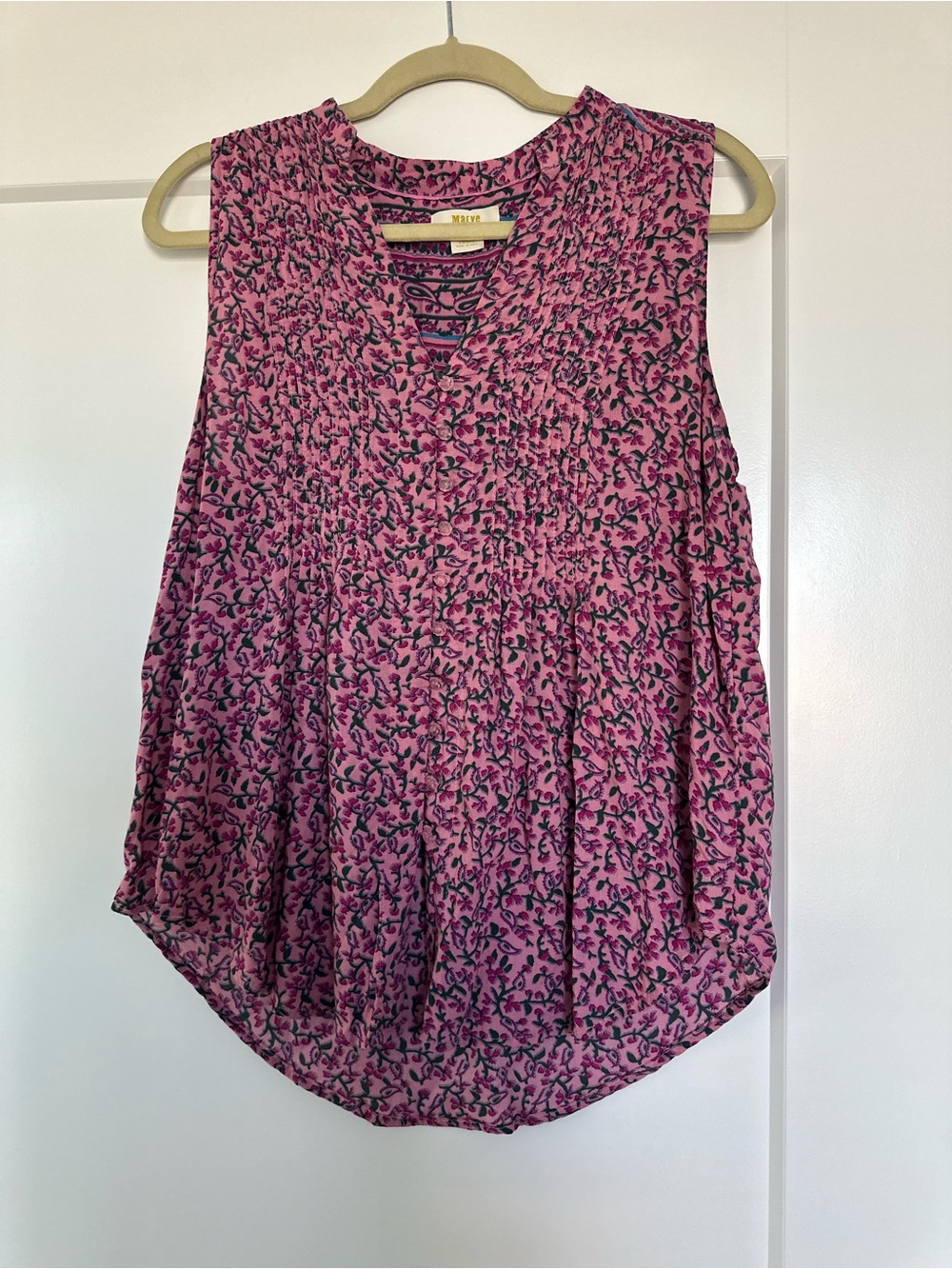 Maeve Pink Floral V-Neck Sleeveless Blouse